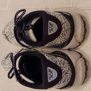 Brooks Women's Adrenaline 20 GTS XX Supportive Running Shoes